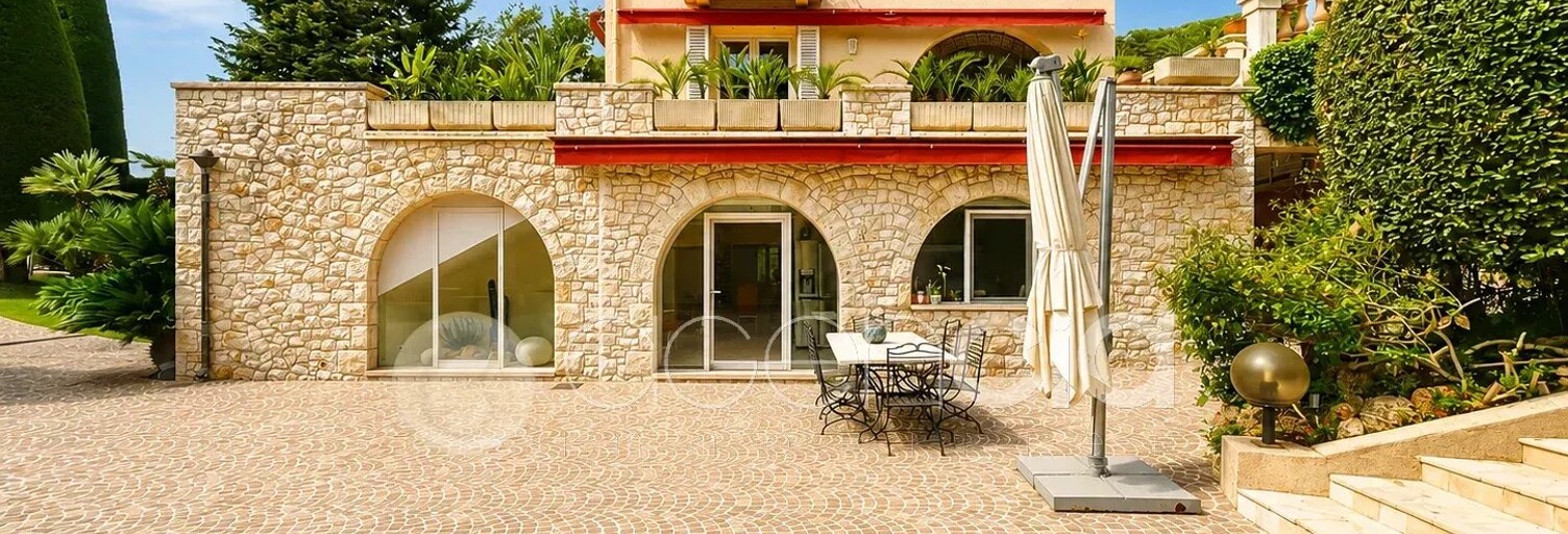 Maison 8 Pièces 369 m² à vendre à Le Cannet (06110)