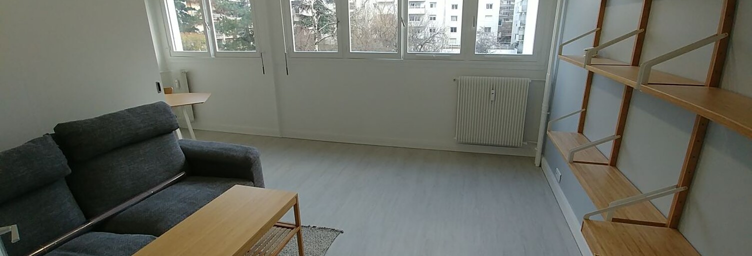 Appartement 1 Pièce 30 m² à louer à Guidel (56520)