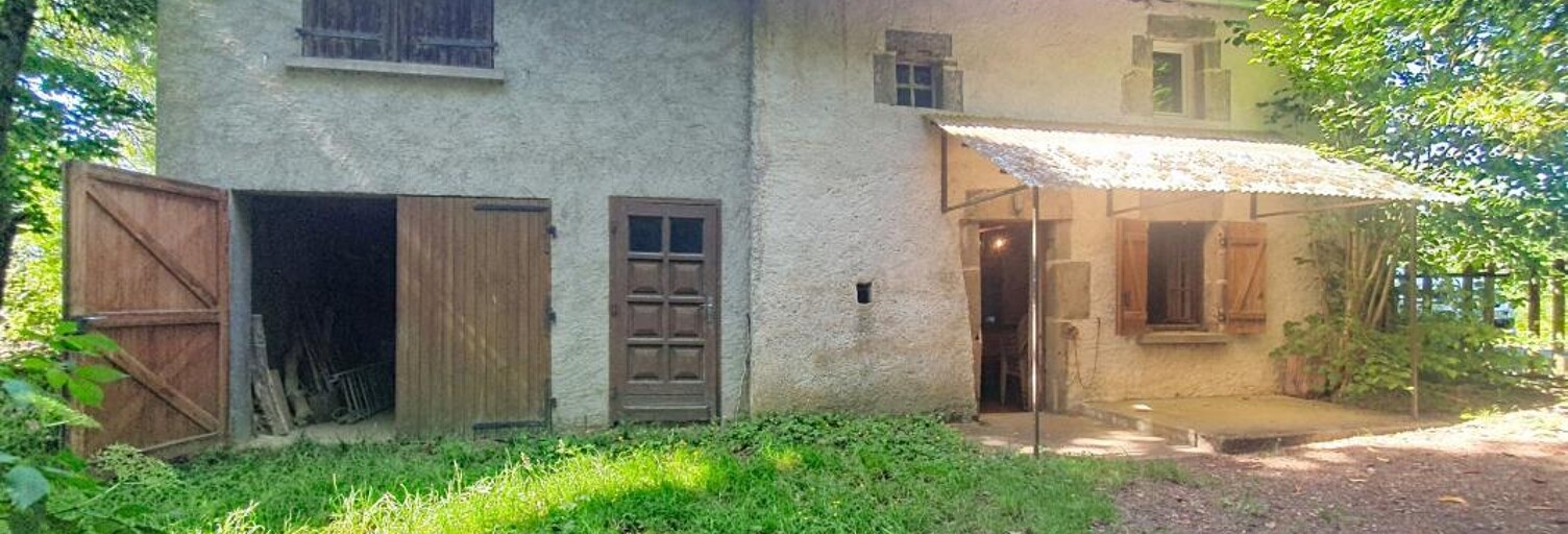 Maison 6 Pièces 96 m² à vendre à Saint-Hilaire-les-Monges (63380)