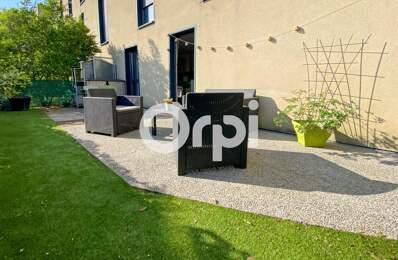 Appartement À Vendre — photo du bien