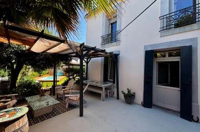 Maison 5 pièces 696000 €
