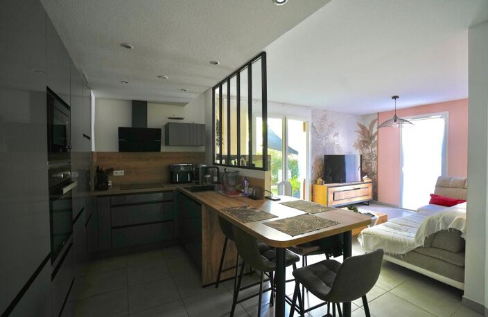 Appartement À Vendre T3 en rez de jardin - TOULON OUEST "CHATEAUVALLON" — photo 4
