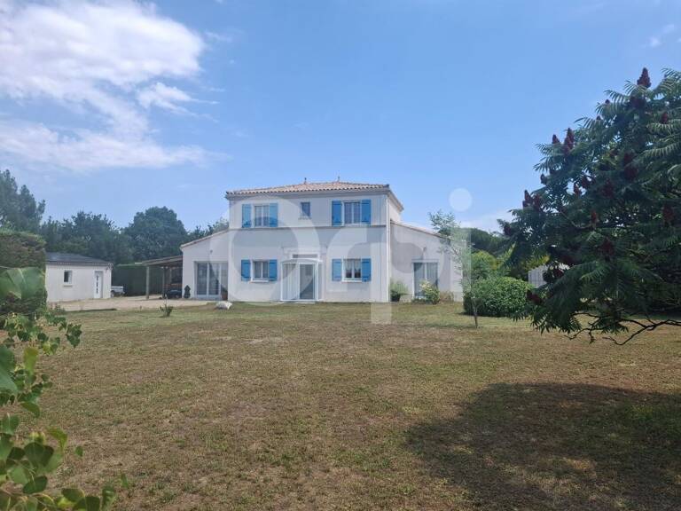 CORME-ECLUSE - Maison 157m² - Piscine — photo 1