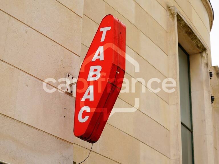 À SAISIR – BAR TABAC LOTO PMU À PROXIMITÉ DU CENTRE-VILLE HISTORIQUE DE SAINT-OMER ! — photo 1