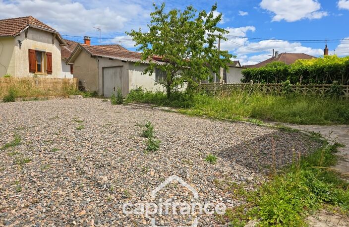 IMPHY (58) - Duplex 75 m² à rénover - Accès privatif, garage et cour — photo 2
