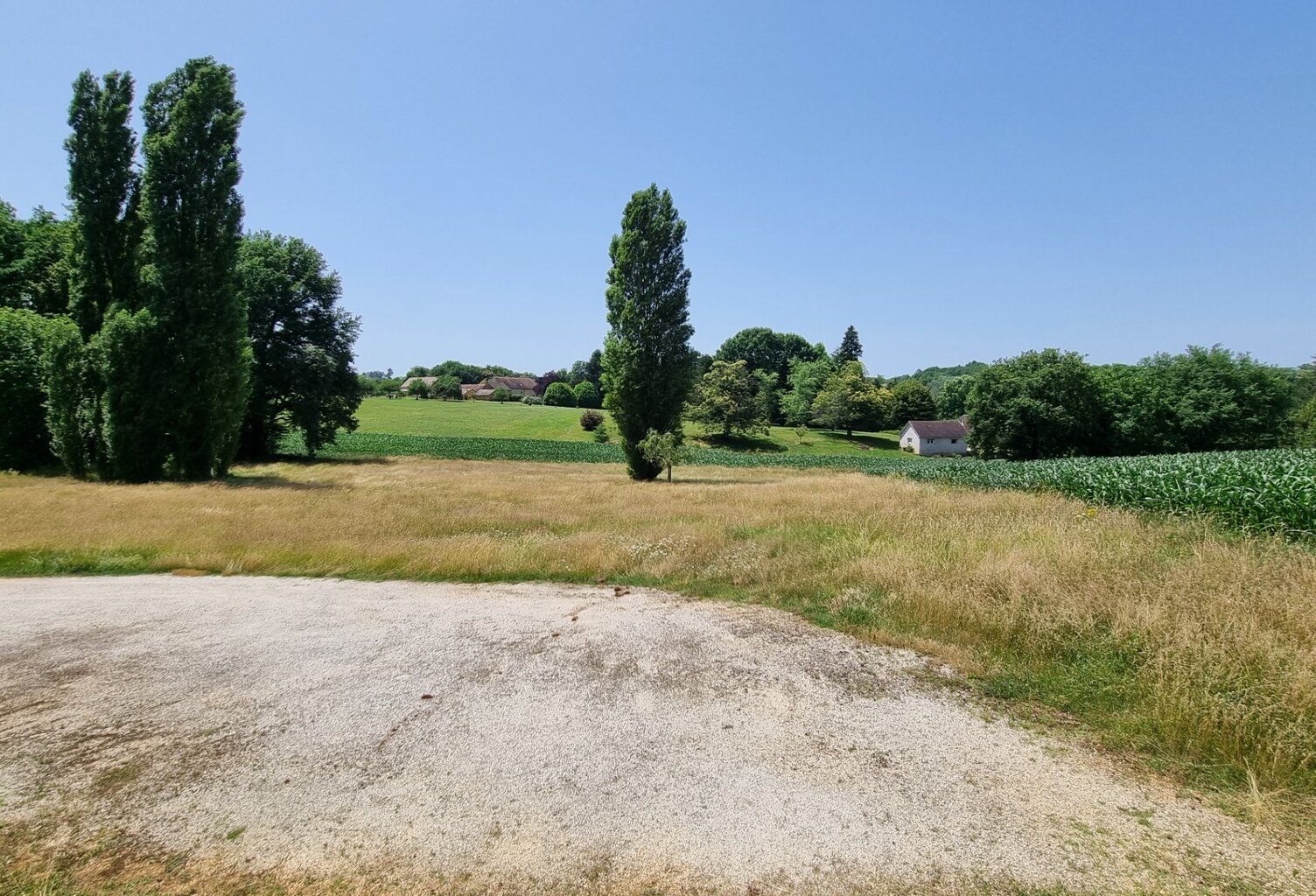 Appartement 2 pièces 49 m2, à SAINT GENIES (Dordogne) — photo 1