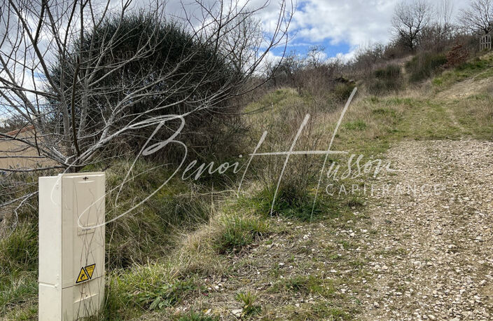 Terrain constructible de 3525m² avec vue - Hors lotissement — photo 4