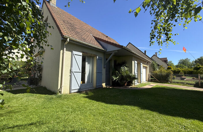 Maison familiale 6 pièces de 128 m² avec terrasse, garage et atelier-BELBEUF (76) — photo 2