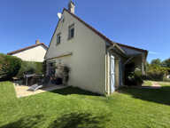 Maison familiale 6 pièces de 128 m² avec terrasse, garage et atelier-BELBEUF (76) — photo 3