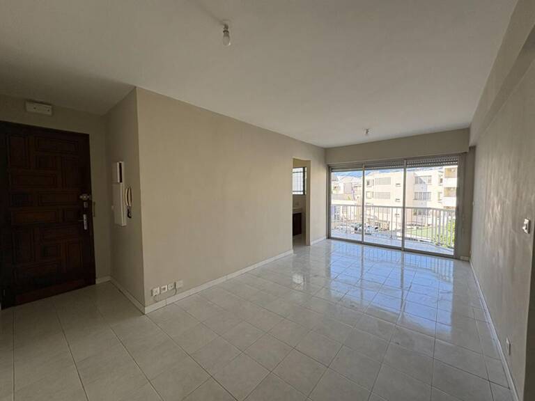 T2 - 45 m2 - Hyper centre SAINT DENIS — photo 1