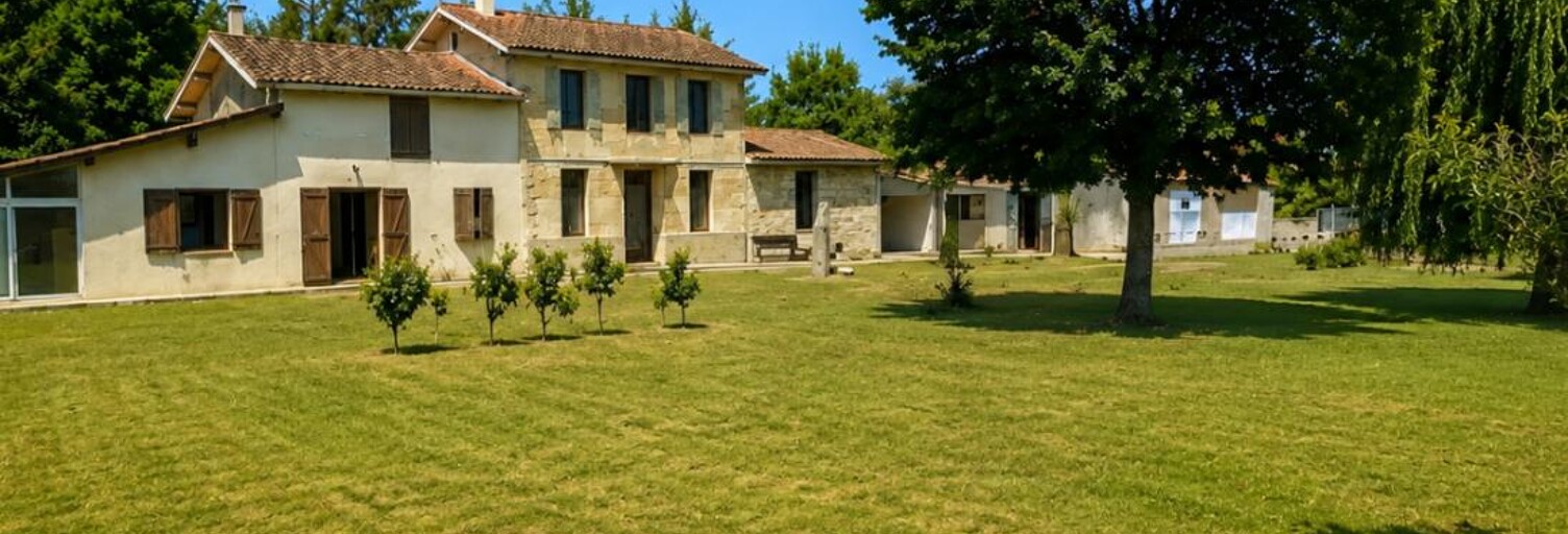 Maison 8 Pièces 177 m² à vendre à Lamarque (33460)