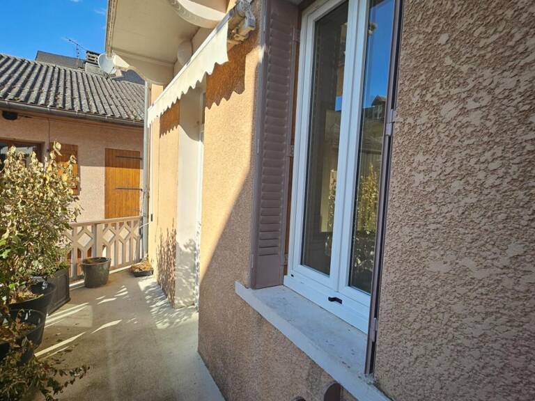 Maison de Village 3P 45 m² + caves à VALGELON-LA ROCHETTE (73110) — photo 1