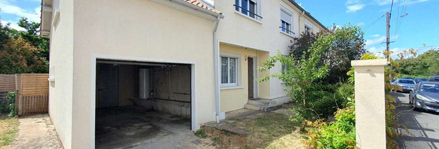 Maison 5 Pièces 91 m² à vendre à La Chapelle-Saint-Ursin (18570)