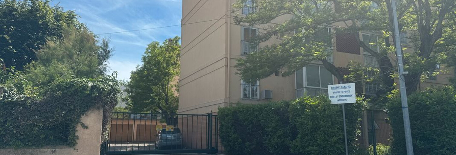 Garage  16 m² à vendre à Avignon (84000)