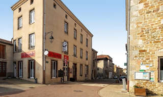 Immeuble  270 m² à vendre à Feurs (42110)