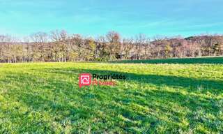 Terrain  1810 m² à vendre à Chapdes-Beaufort (63230)