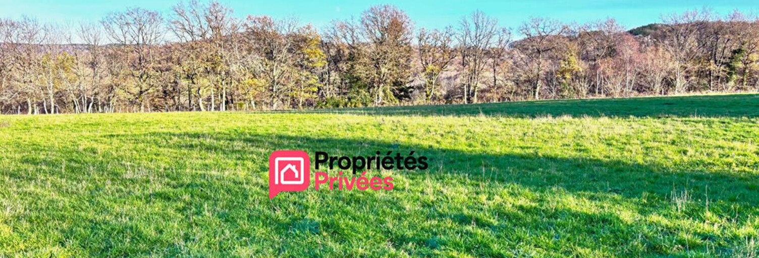 Terrain  1810 m² à vendre à Chapdes-Beaufort (63230)