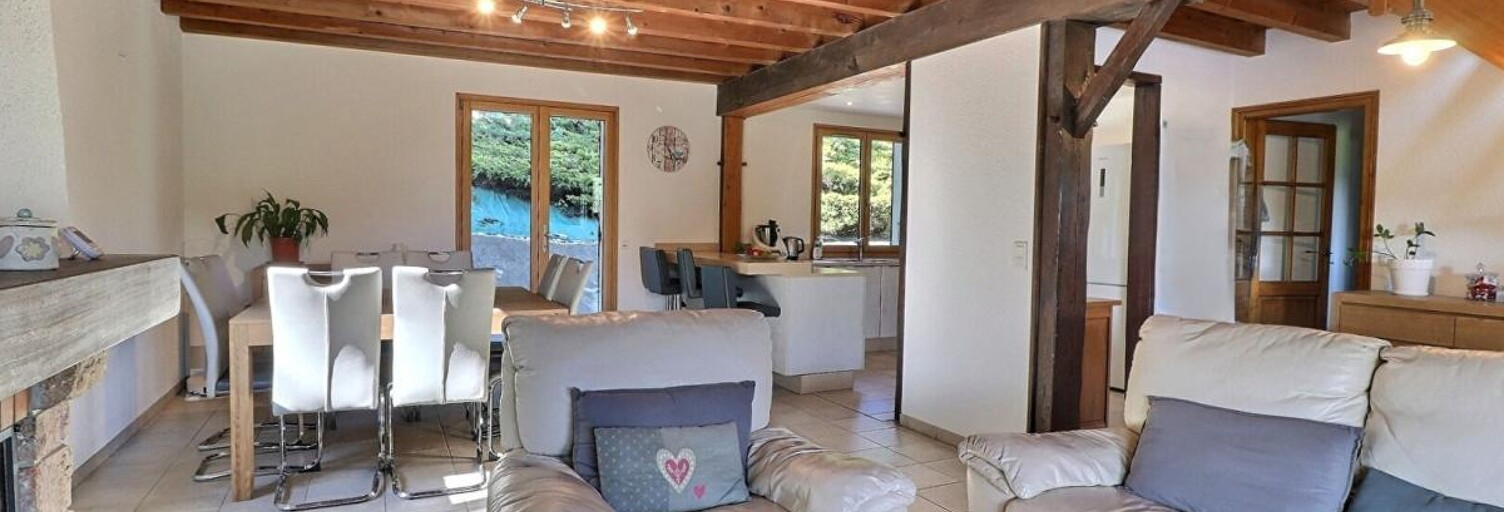Maison 7 Pièces 174 m² à vendre à Marlioz (74270)
