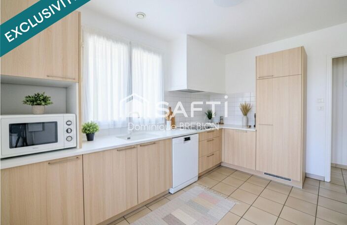 Corneilhan : Maison 172m² + véranda, calme & potentiel — photo 3