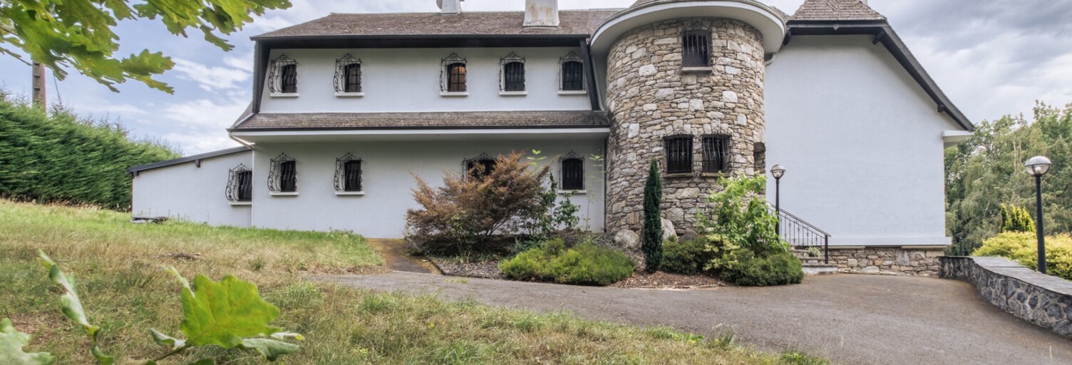 Maison 10 Pièces 487 m² à vendre à Lourdes (65100)