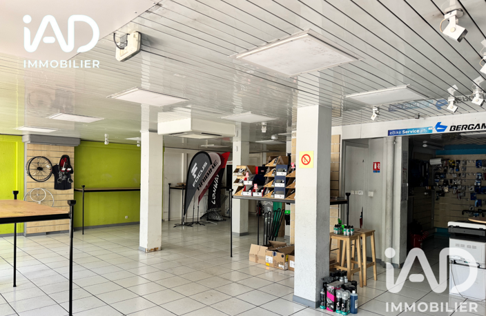 Vente Boutique/Local commercial 97 m&sup2; — photo 3