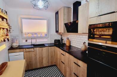 Appartement 3 pièces 1337 €