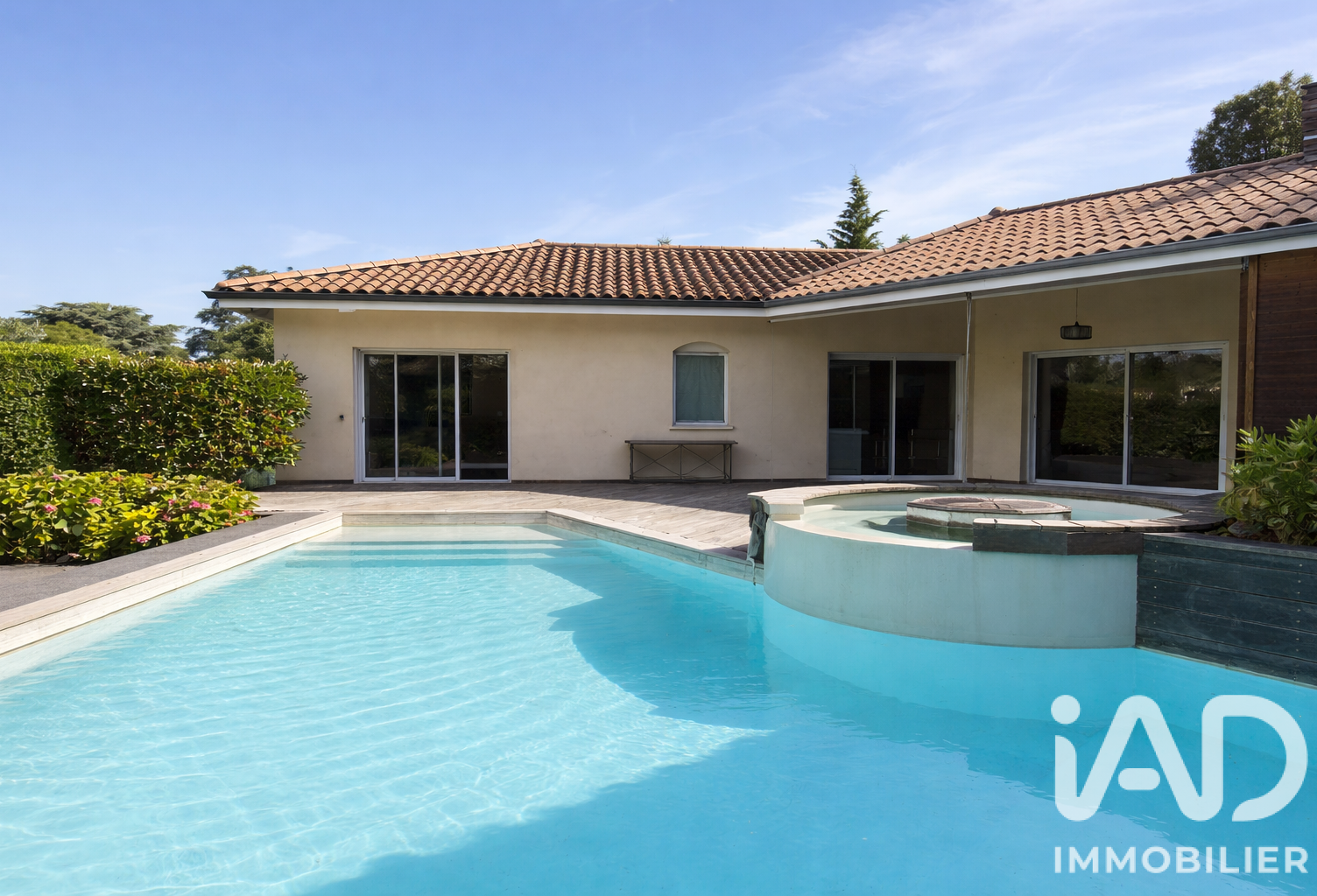 Vente Maison/villa 7 pièces — photo 1