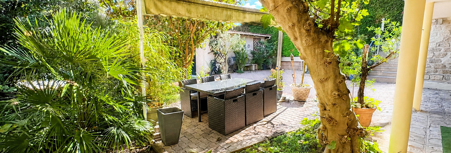 Maison 8 Pièces 167 m² à vendre à Le Mesnil-le-Roi (78600)