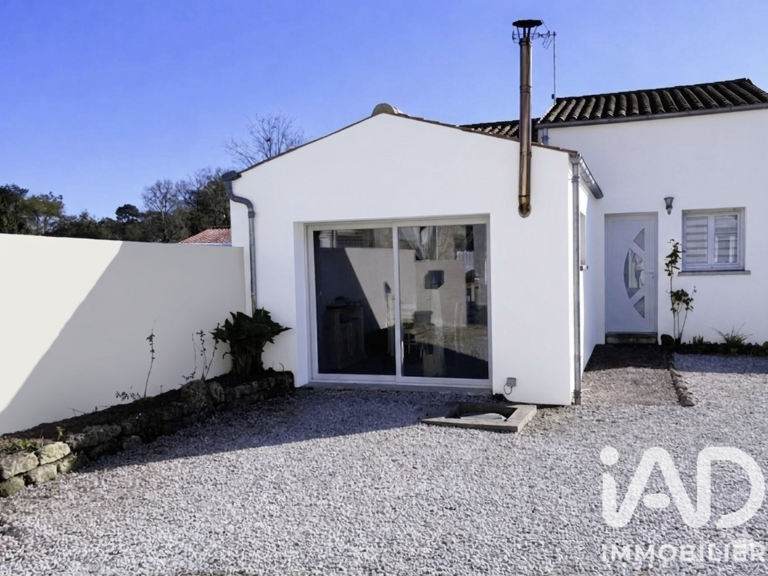 Vente Maison/villa 4 pièces — photo 1