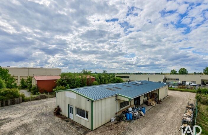 Vente Hangar 345 m&sup2; — photo 3