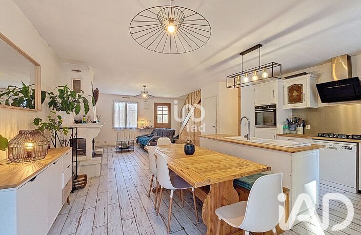 Vente Maison/villa 7 pièces — photo 2