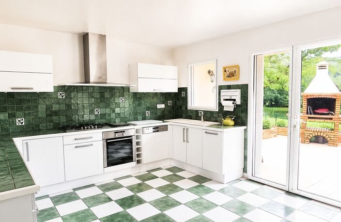 Vente Maison/villa 6 pièces — photo 3