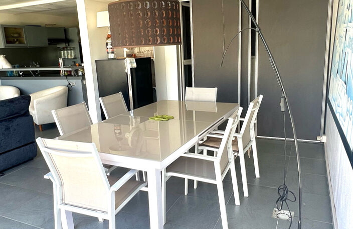 **À LOUER   Appartement meublé avec jacuzzi au Gosier** — photo 5