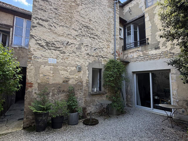 CHATILLON SUR SEINE  (21) : belle propriété de 110m2 de 1823 — photo du bien