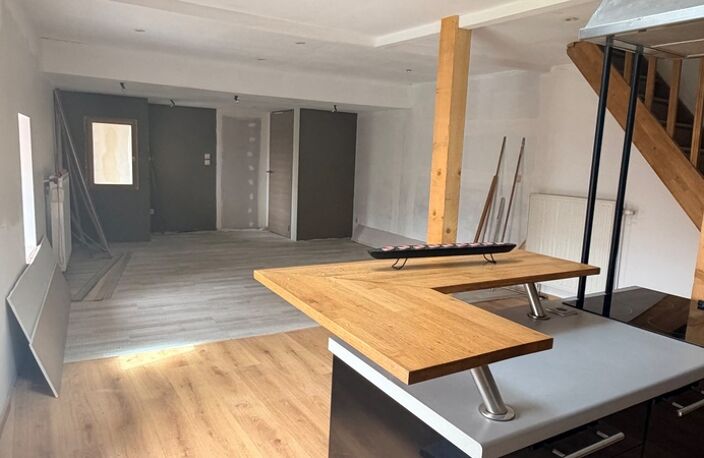 À vendre en exclusivité à Thonnelle (55600), immeuble de rapport à fort potentiel situé dans un environnement calme et recherché, à proximité de Montmédy, de la Belgique et du Luxembourg — photo 2