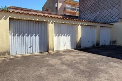 Garage  56000 €