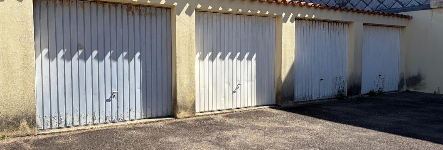 Garage  14 m² à vendre à Les Sables-d'Olonne (85100)