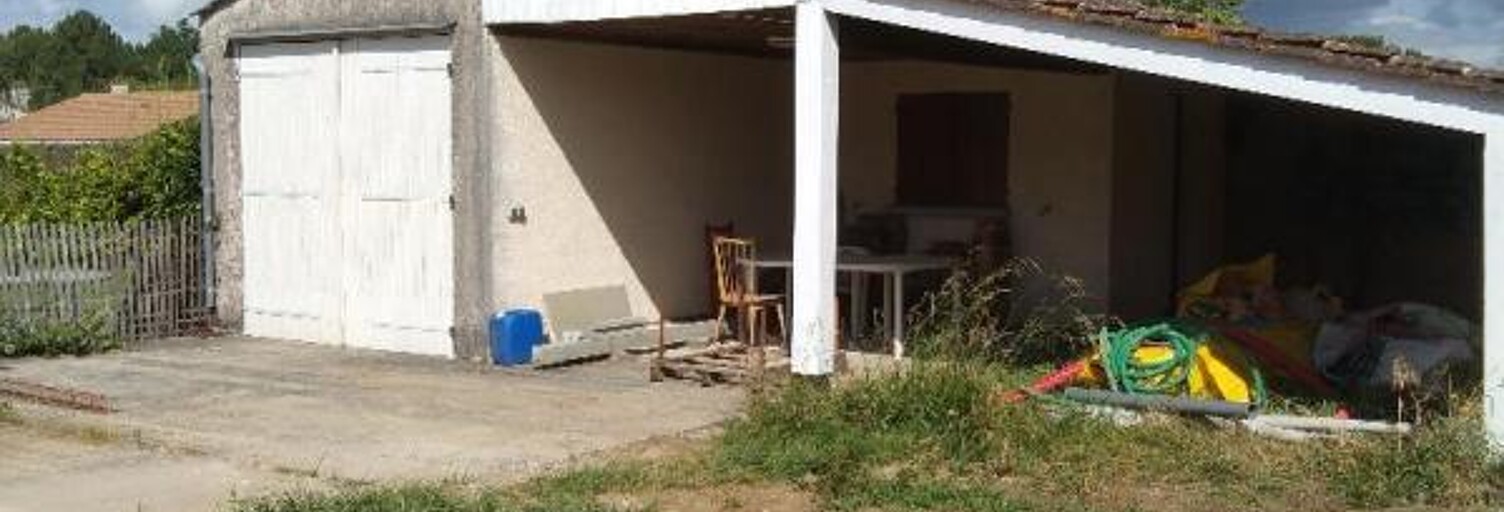 Maison 4 Pièces 99 m² à louer à Saint-Yzan-de-Soudiac (33920)