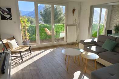 Appartement 3 pièces 1050 €