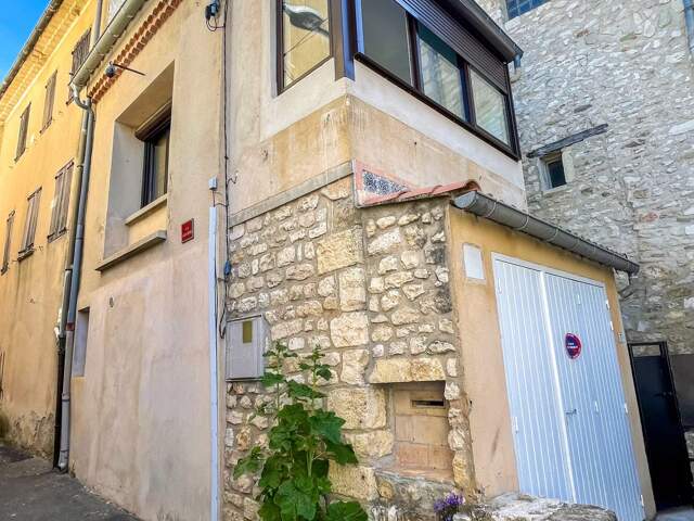SAULT, maison de village meublée, atypique,  de 62 m² habitables — photo du bien