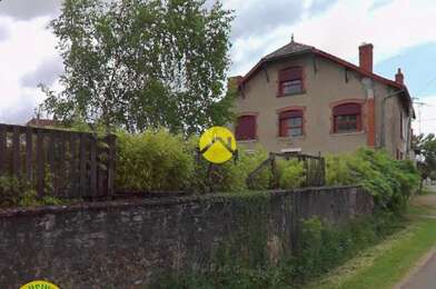 Maison 8 pièces 80000 €
