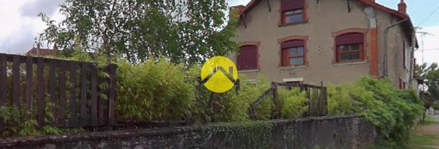 Maison 8 Pièces 140 m² à vendre à Ainay-le-Château (03360)