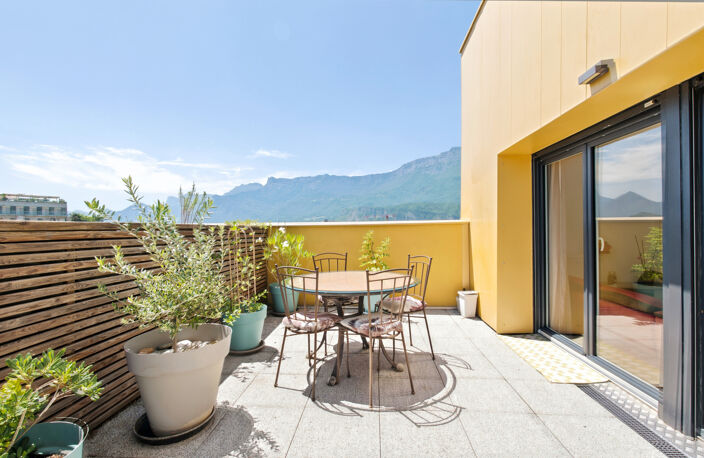 Isère (38) - A Vendre ÉCHIROLLES - Appartement T3 64 m2 - Te — photo 3