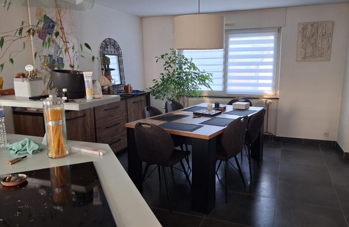 Vente immeuble  250 m² Village-Neuf (68128) — photo 2