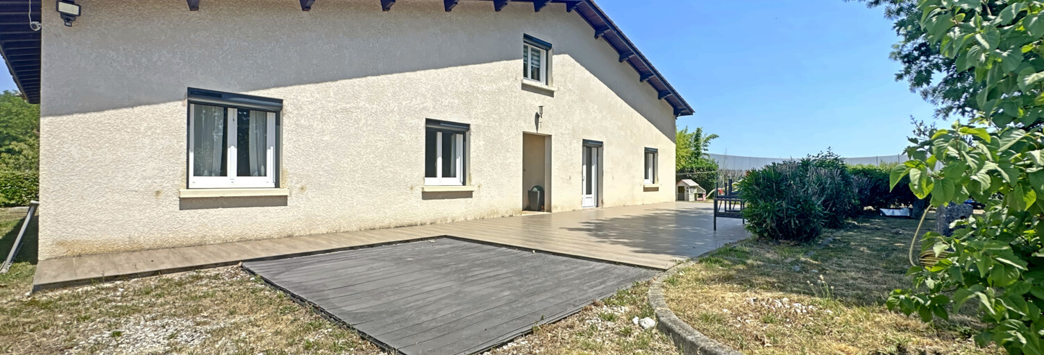 Maison 6 Pièces 180 m² à vendre à Galgon (33133)
