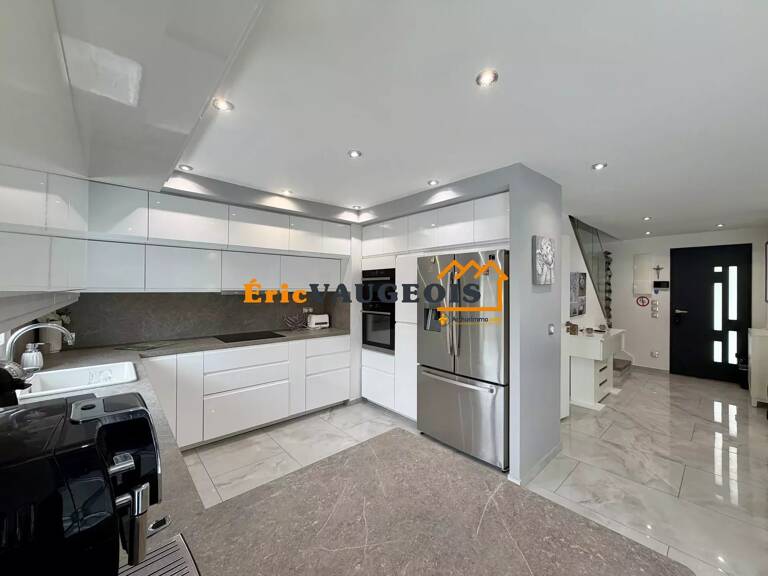 Maison 175m² Terrain 672m² Piscine Coulommiers — photo 1