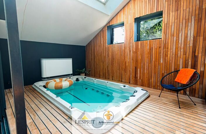 Loft d’exception avec spa et garage – Centre-ville de Brive — photo 5