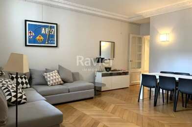 Appartement 3 pièces 3180 €