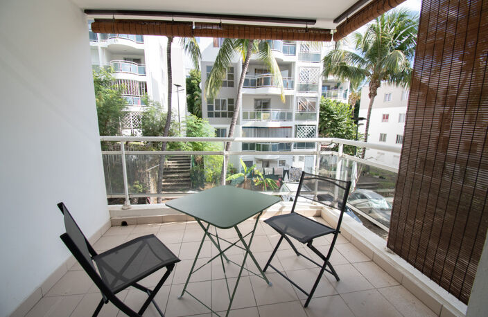 T3 Meublé et lumineux avec terrasse et parking en sous-sol — photo 3