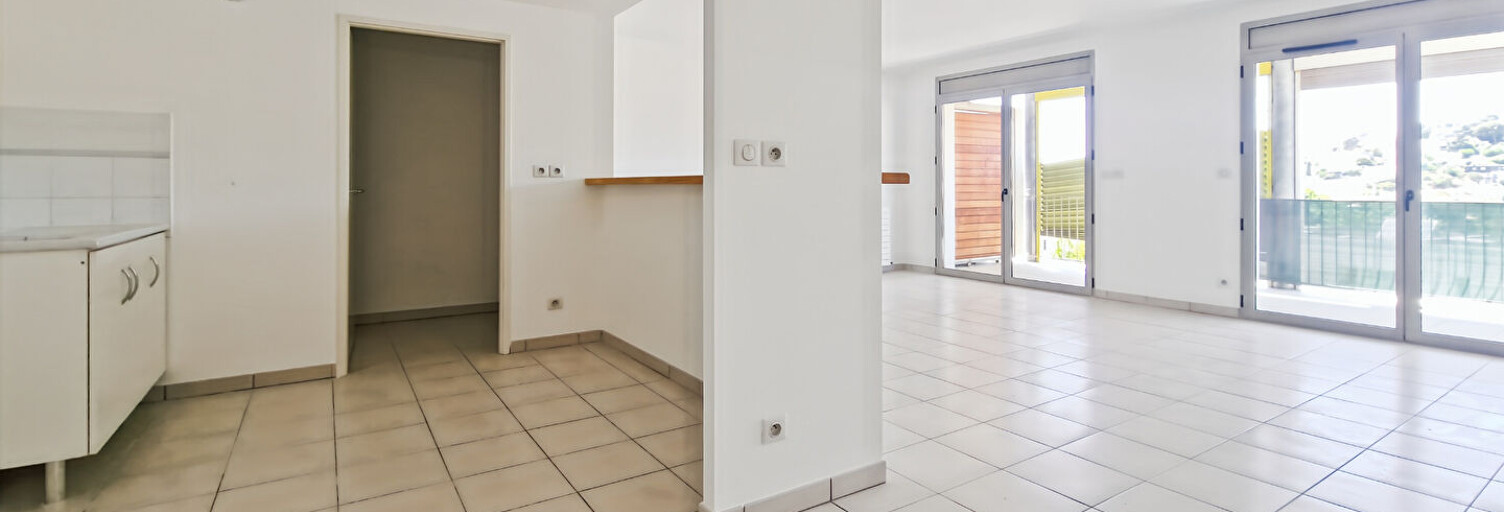 Appartement 4 Pièces 107 m² à louer à Marseille 15 (13015)